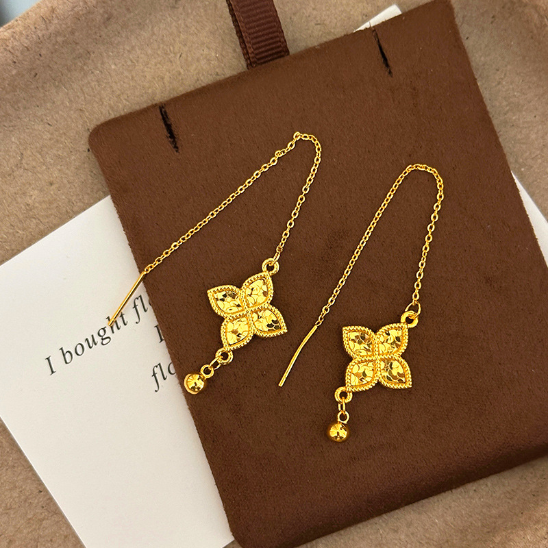 Modische 18kt Gold Vierblättri – Freshwater Line Bewertung und Preis
